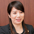 弁護士向井 智絵